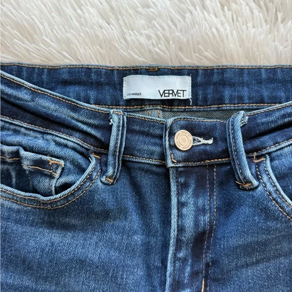 Vervet Dark Blue Raw Hem Cropped Jeans - Picture 4 of 12